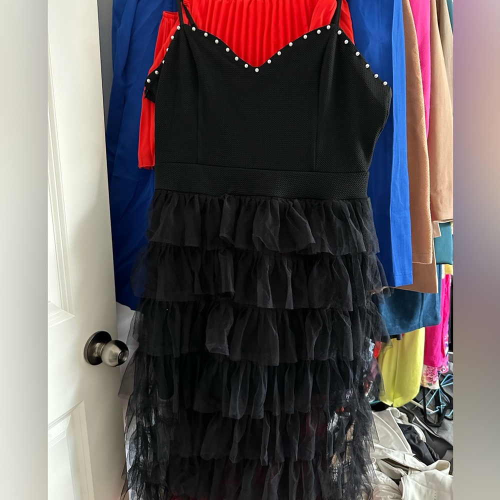 Black classy dress with mesh